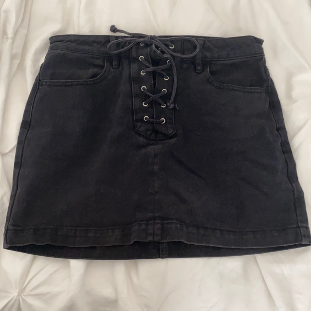 Black skirt